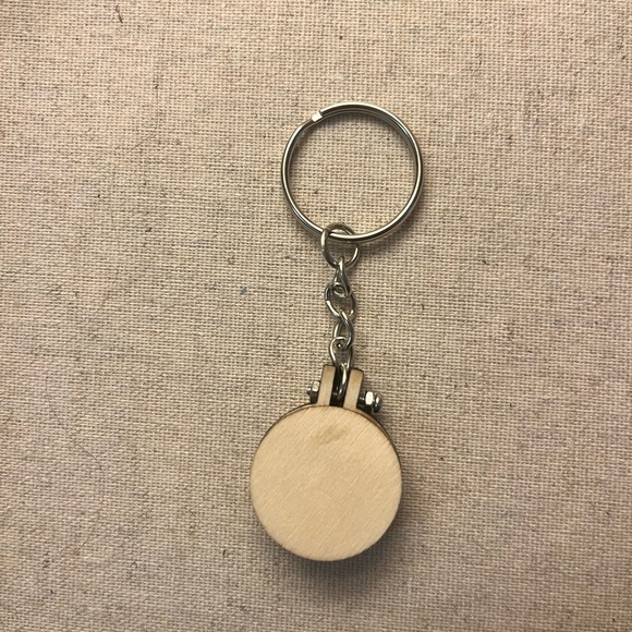 👻 Handmade Cross Stitch Ghost Keychain - Picture 2 of 4